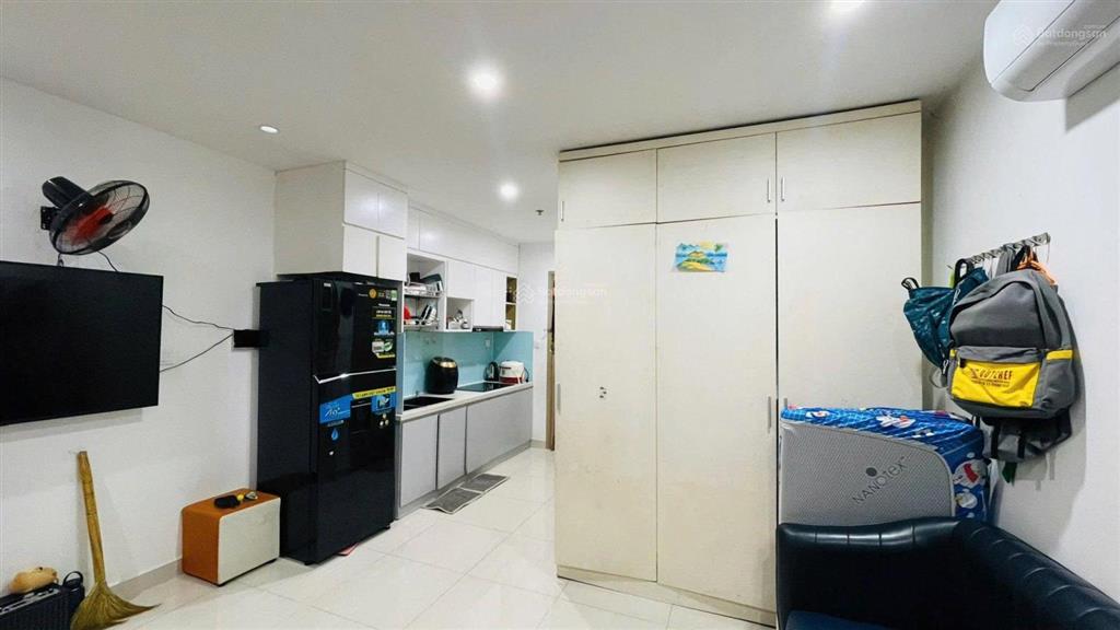 Bán gấp căn hộ studio vinhomes grand park quận 9, nhà có nội thất, sẵn sổ hồng công chứng ngay