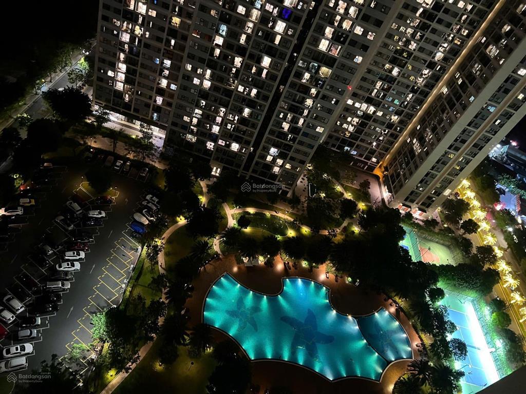 Chính chủ cần bán gấp căn hộ 1 phòng ngủ + khu rainbow, vinhome quận 9. nhà full nội thất, view đẹp