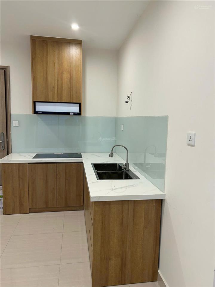 Bán gấp căn hộ 2 phòng ngủ vinhomes grand park quận 9 giá chỉ 2.75 tỷ  diện tích 60m2