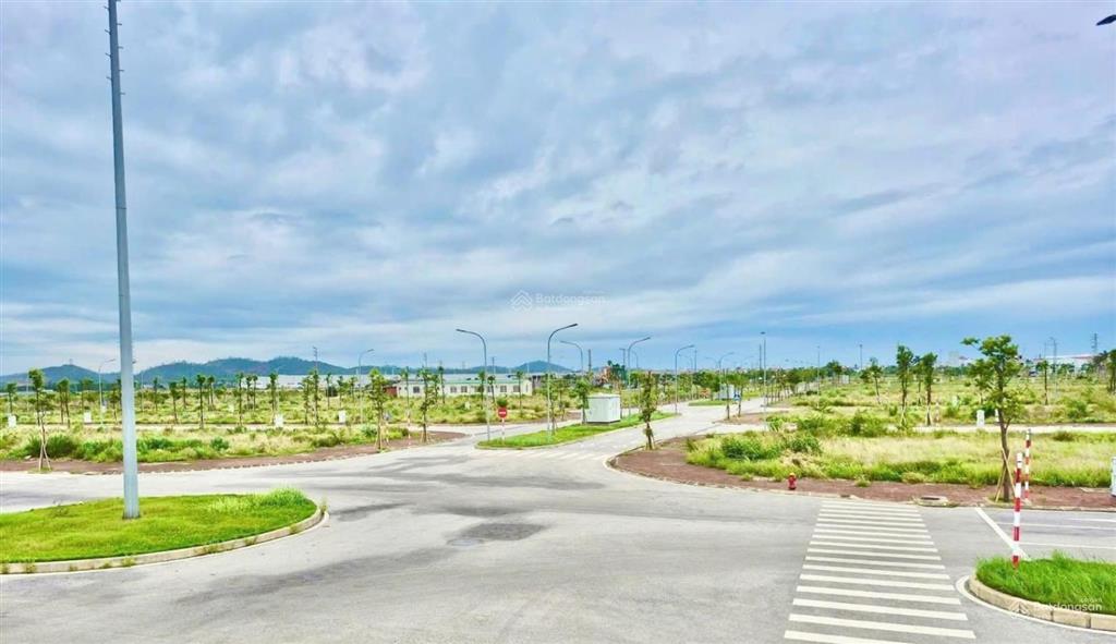 Chính chủ bán lô lk16  23 kđt mới phía đông tp chí linh, hải dương  cạnh cc, chợ, trường mn, ql18