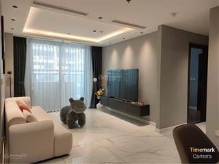 Cần bán gấp căn hộ sunshine sky city q7 2pn 2wc full nội thất. giá chỉ 6 tỷ 5 còn thương lượng