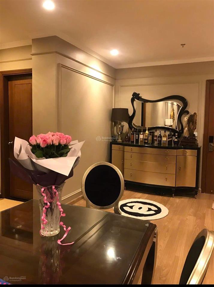 Bán nhanh căn hoa hậu 3pn căn góc 2 mặt thoáng, sẵn sổ lâu dài. giá bán chỉ 7 tỷ 250