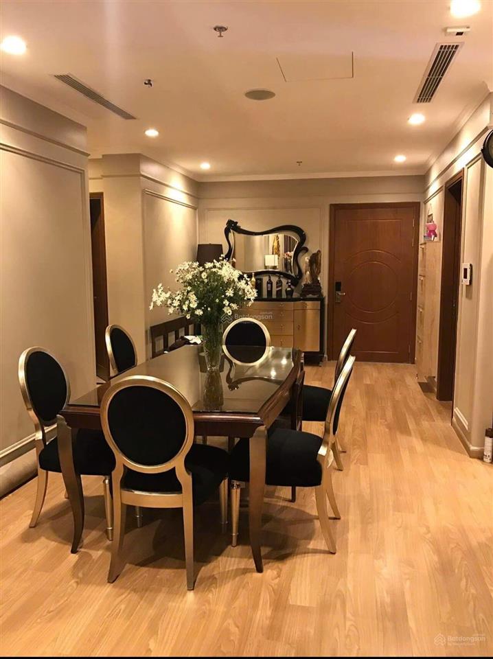 Bán nhanh căn hoa hậu 3pn căn góc 2 mặt thoáng, sẵn sổ lâu dài. giá bán chỉ 7 tỷ 250