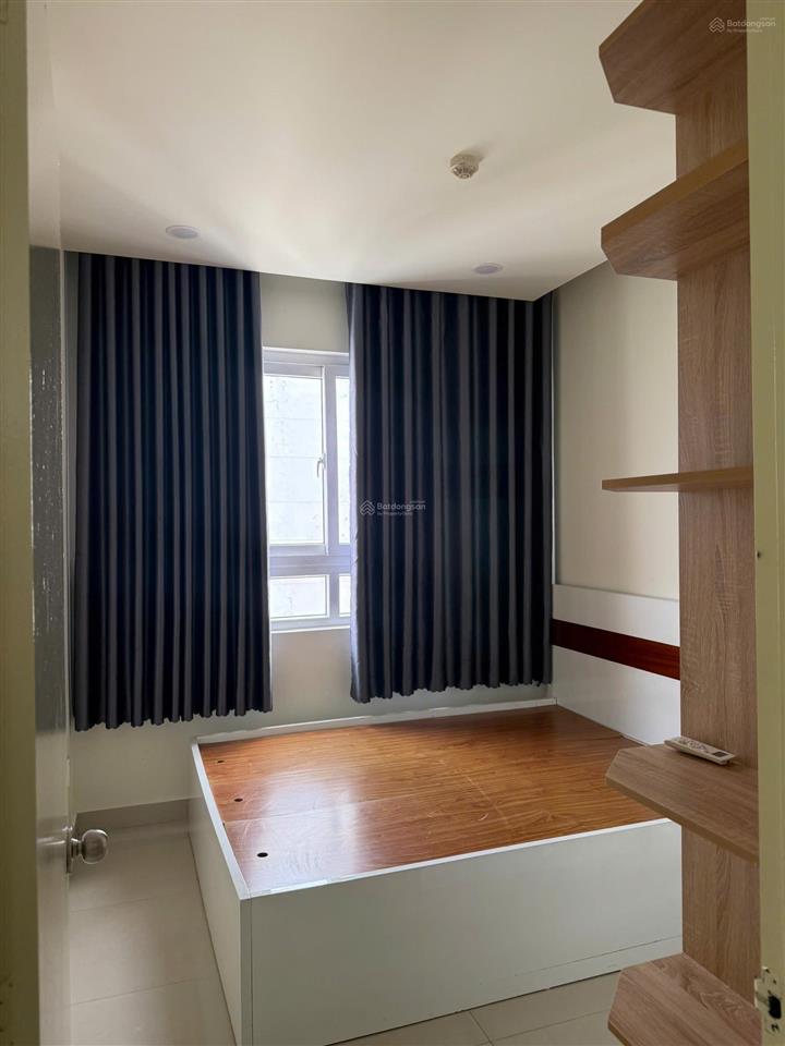 Cần bán gấp căn hộ topaz city q8 dt 70m2, 2 phòng ngủ, 2wc