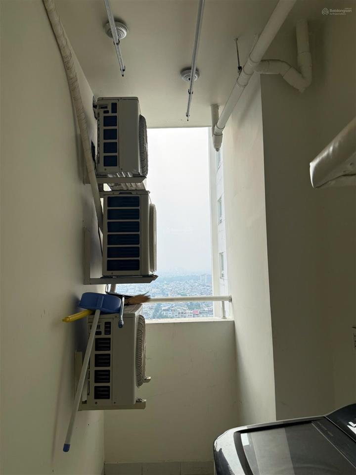 Cần bán gấp căn hộ topaz city q8 dt 70m2, 2 phòng ngủ, 2wc