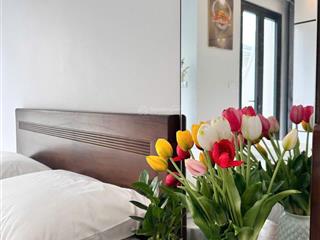 Nhượng gấp căn hoàn thiện 5 tầng full nội thất vin 3