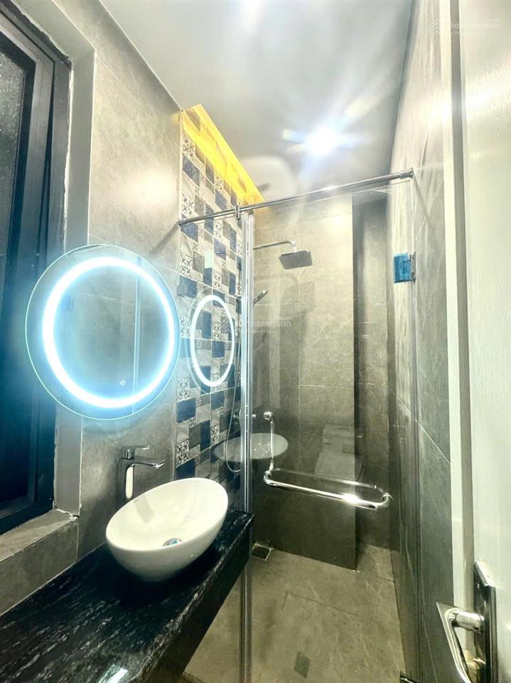 Chính chủ cho thuê hoàn thiện 2 tầng chỉ từ 7tr