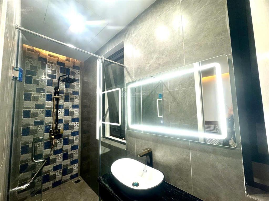 Chính chủ cho thuê hoàn thiện 2 tầng chỉ từ 7tr