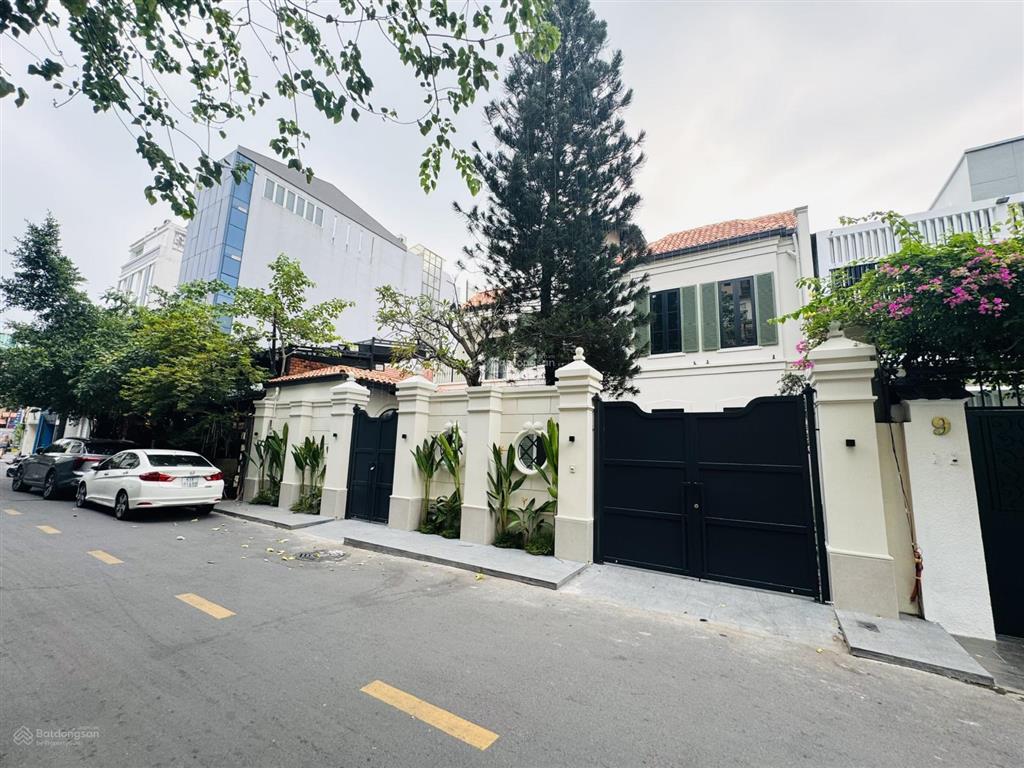 Biệt thự sân vườn quận 1 dt 160m2 (8,5 x19m) chỉ 62 tỷ khu vip p. tân định quận 1 chính chủ gửi bán