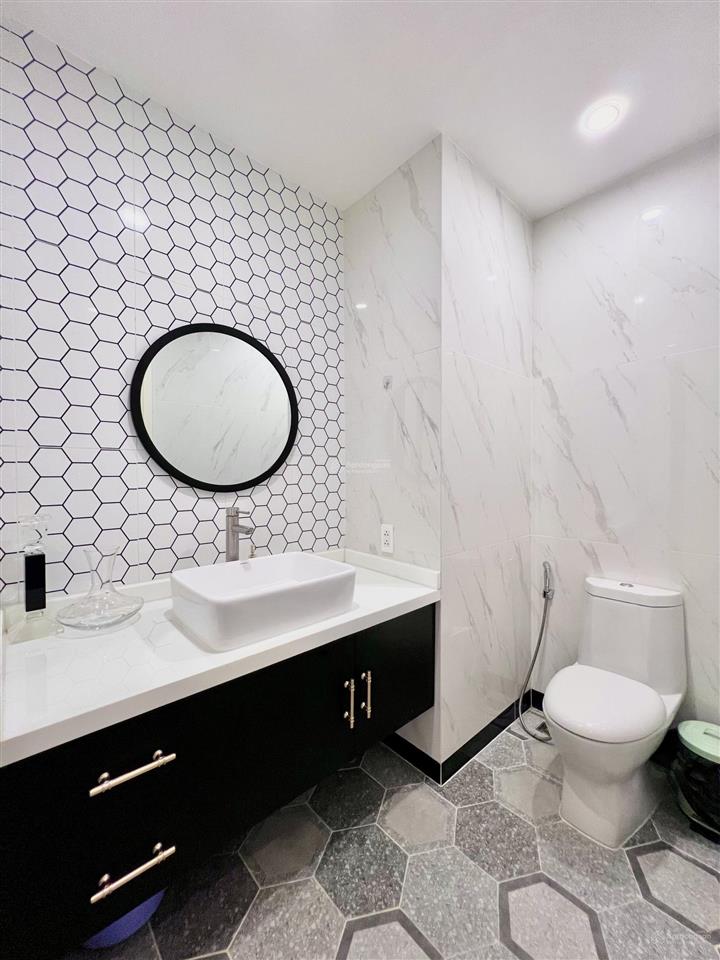 Bán penthouse chung cư star hill, phú mỹ hưng căn góc dt 242m2 3pn 3wc đầy đủ nội thất