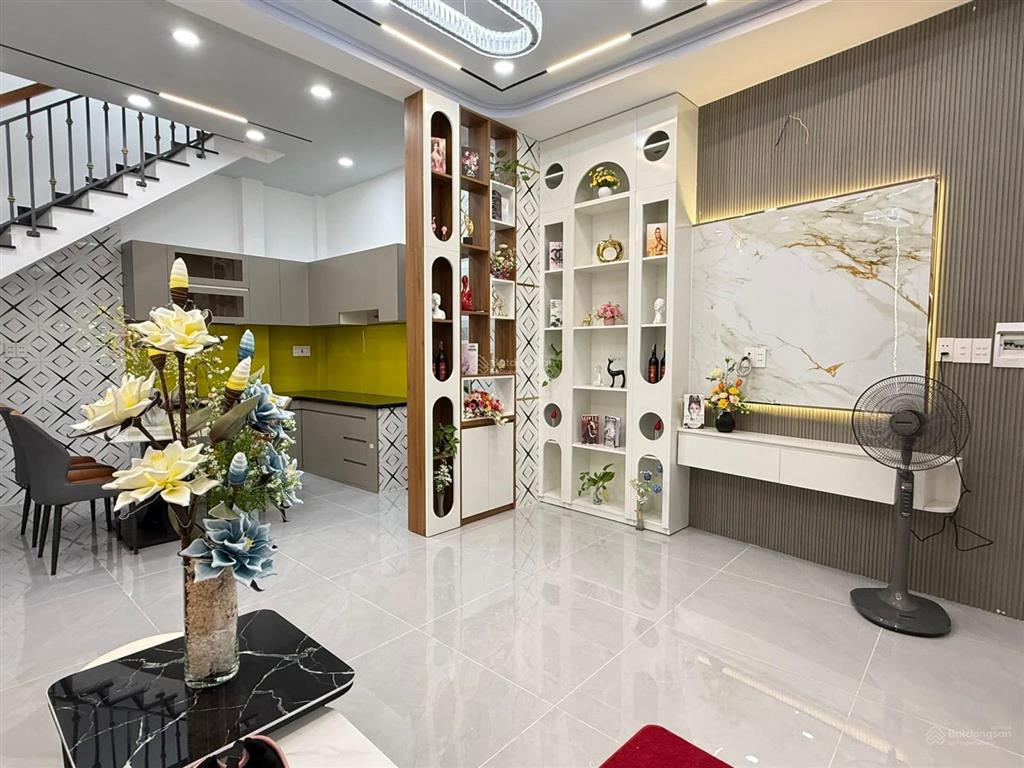 Bán nhà riêng tại hẻm 69 lý thường kiệt, 5,54 tỷ, 53m2, giá cực chất