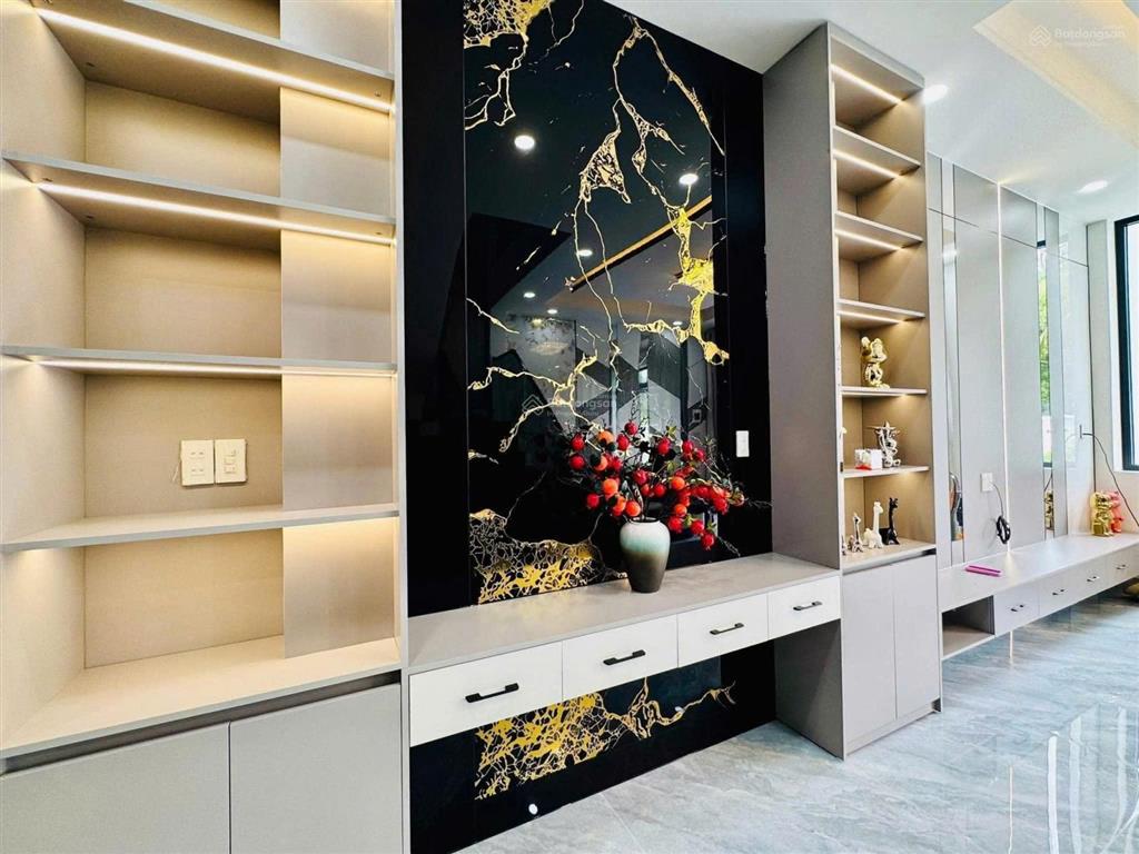Bán nhà riêng tại ngô chí quốc, 5,6 tỷ, 54m2, 2pn, 2wc, bán gấp