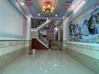 Nhà đẹp hiệp thành 13, q12 vào ở ngay 4x17m 1 trệt 3 lầu5.85 tỉ 4pn + phòng thờ, 5wc