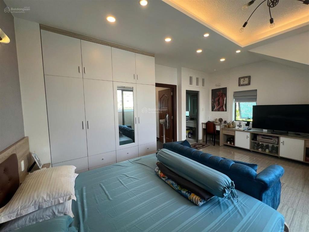 Bán nhà biệt thự đẹp vào ở ngay trung tâm q12 11 tỉ 6 x 20m (120m) 4 pn 3 wc