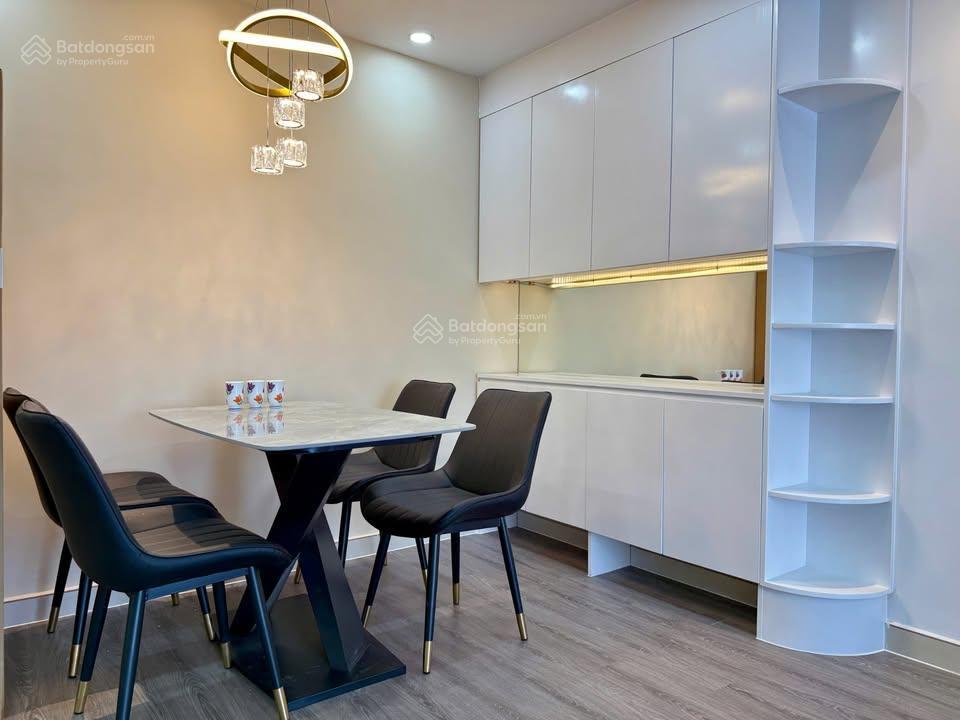 Ch phan văn trị,2tỷ3/2pn,nhà mới vào ở liền,sổ hồng riêng, bank 80%, hổ trợ góp lãi suất ưu đãi.