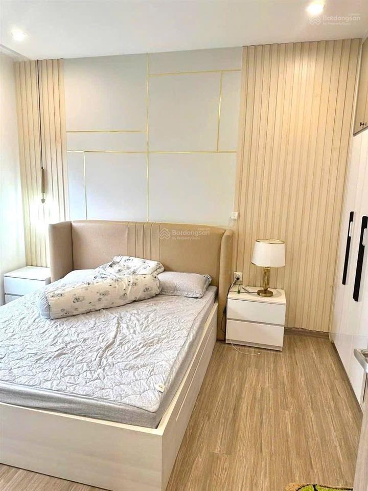 Ch,giáp phạm văn đồng,shr+hđ thuê 13tr/th căn2pn,full nt cao cấp,cắt lổ 1tỷ960, vay full 80%.