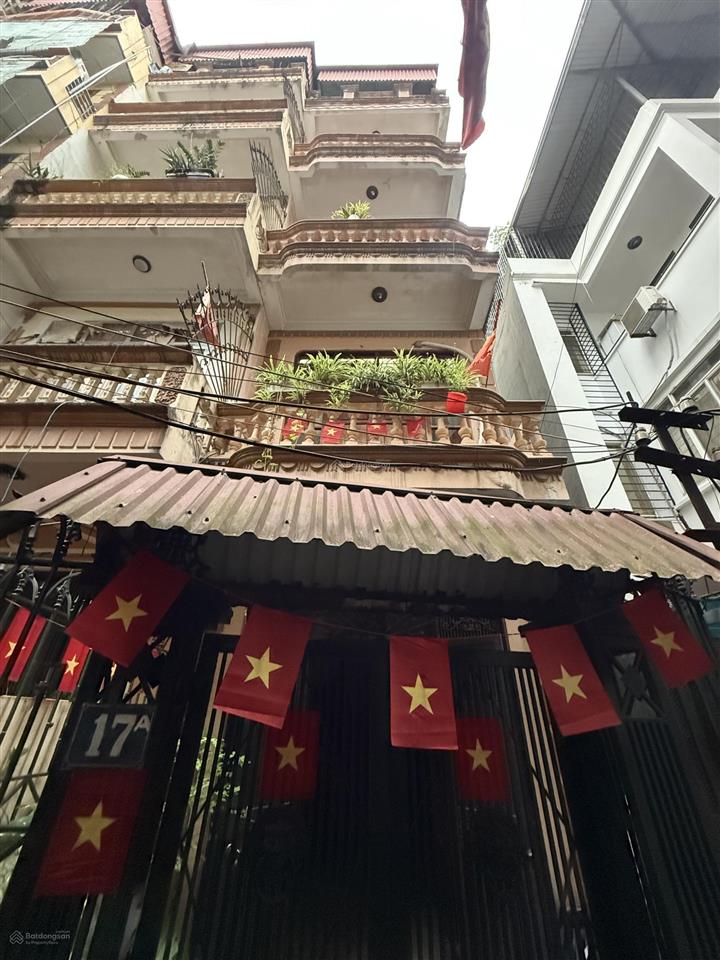 Nhà thái thịnh 53,9m² 4 tầng sau viện châm cứu trung ương