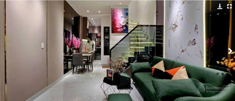 Sổ hồng nhà đẹp  dưới 5 tỷ giáp bình thạnh, phú nhuận dọn vào ở ngay
