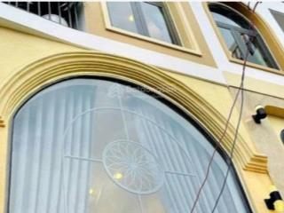 Nhà rất đẹp hẻm 4m khu yên tĩnh gần emart phạm văn chiêu