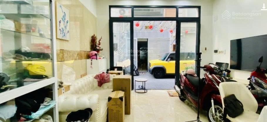 Nhà phân lô đồng bộ hẻm nhựa ô tô 7 chỗ gần cv làng hoa gò vấp 5 tầng giá chỉ 6.99 tỷ