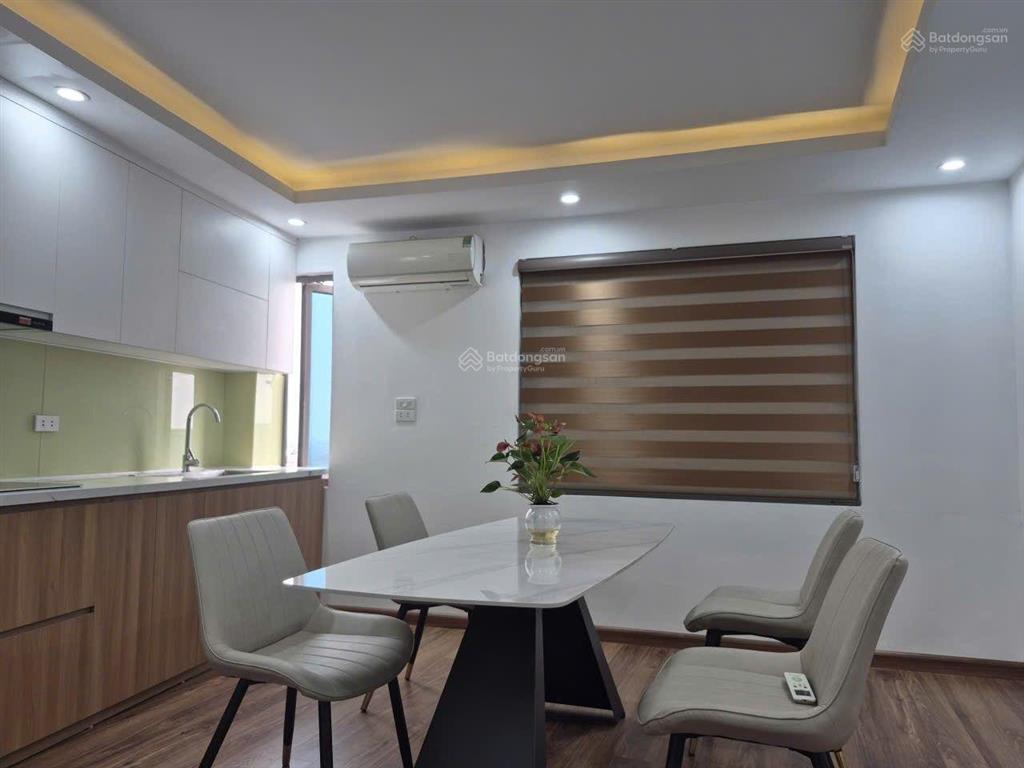 Samsora vạn phúc  hà đông. căn hộ 2 ngủ, 2 vệ sinh, full nội thất. dt 64m2, chào bán 4.95 tỷ