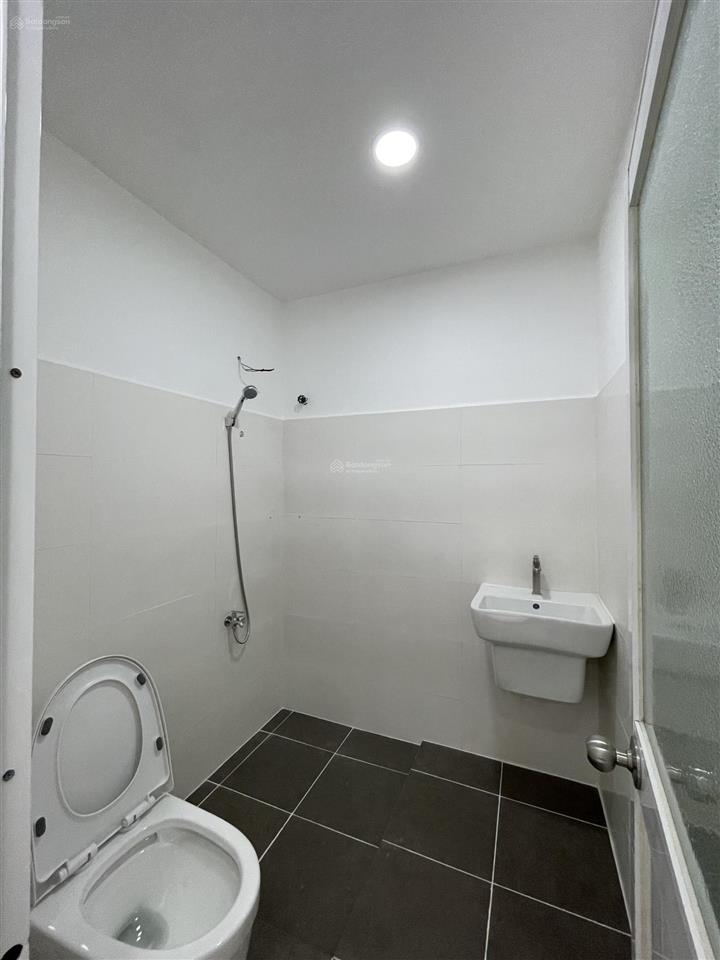 Bán căn 2pn1wc chung cư bellaza quận 7  sổ hồng