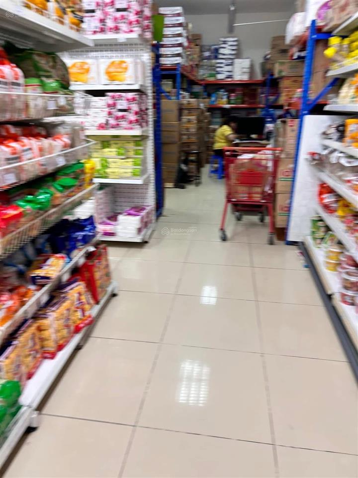 Gấp! bán nhanh toà shophouse 136 hồ tùng mậu 551m2, t1 mt 20m, giá thoả thuận