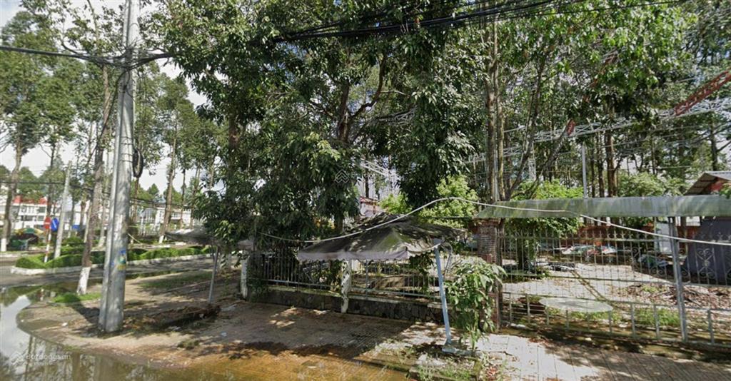 Cần bán 110 m2 đất gần chợ long mỹ, 30 tháng 4 khu vực 2 p. thuận an tx, long mỹ, cần thơ