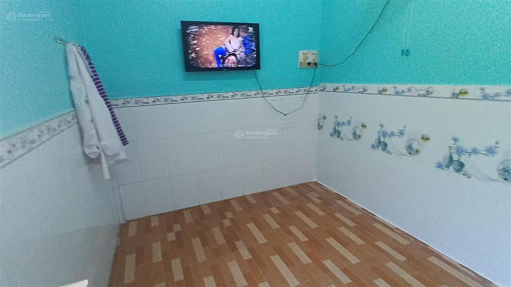 Cho thuê nhà mặt phố tại thị trấn long hồ, 4.500.000 triệu vnd, 220 m2, giá tốt