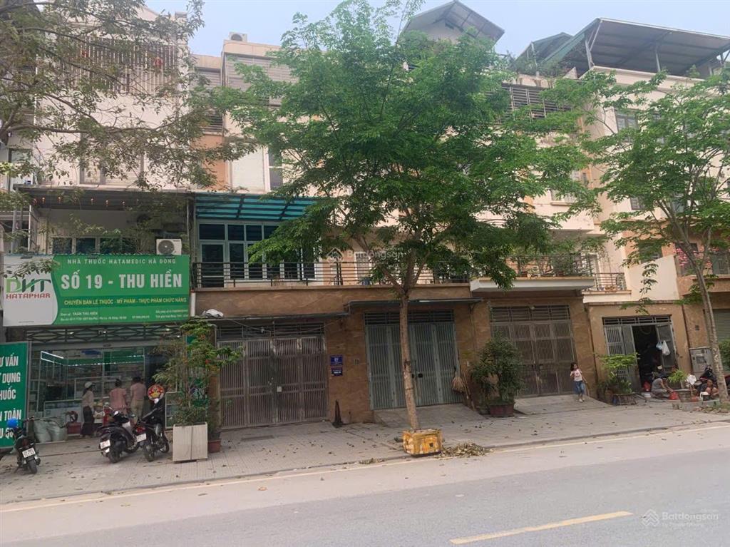 Liền kề văn phú 2/5 tầng mặt đường 24m kinh doanh 10tr