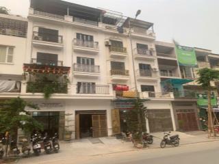 Liền kề văn phú 6 tầng thang máy thông sàn gần tháp đồng hồ 18tr
