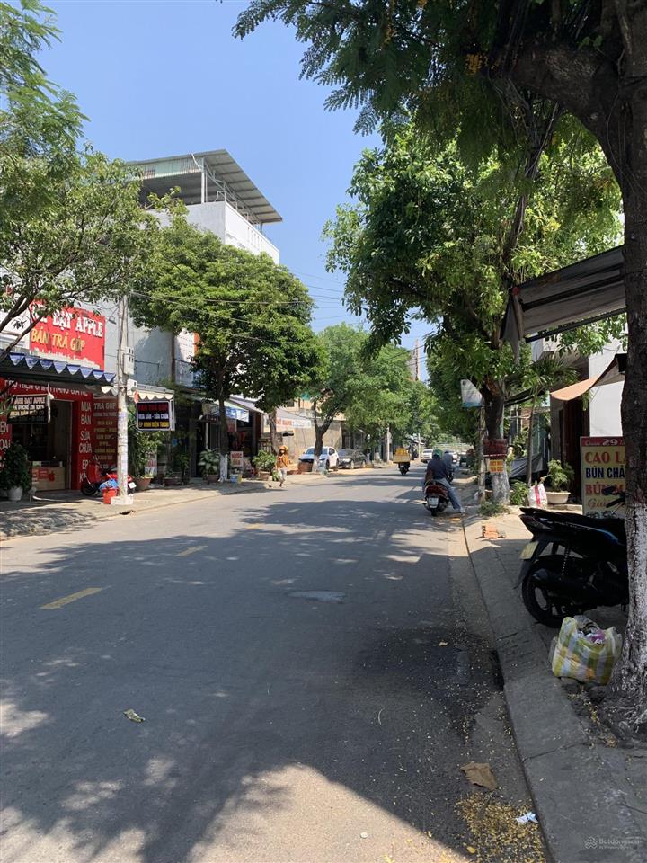 Chính chủ cần bán nhà k25\ đầu tôn đản,100m2 (5x20),nhà mới 2,5 tầng xây đẹp, gần biển, gần trường