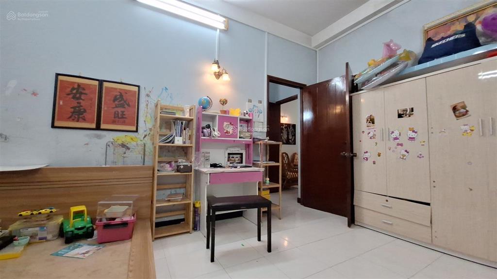 Bán nhà đất vàng phú nhuận, hiếm 188.3m2 ngay trung tâm hồ văn huê xe hơi ngủ trong nhà