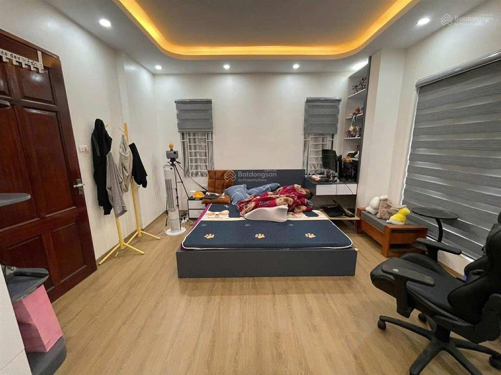 Chính thủ cho thuê nhà nguyên căn lô góc