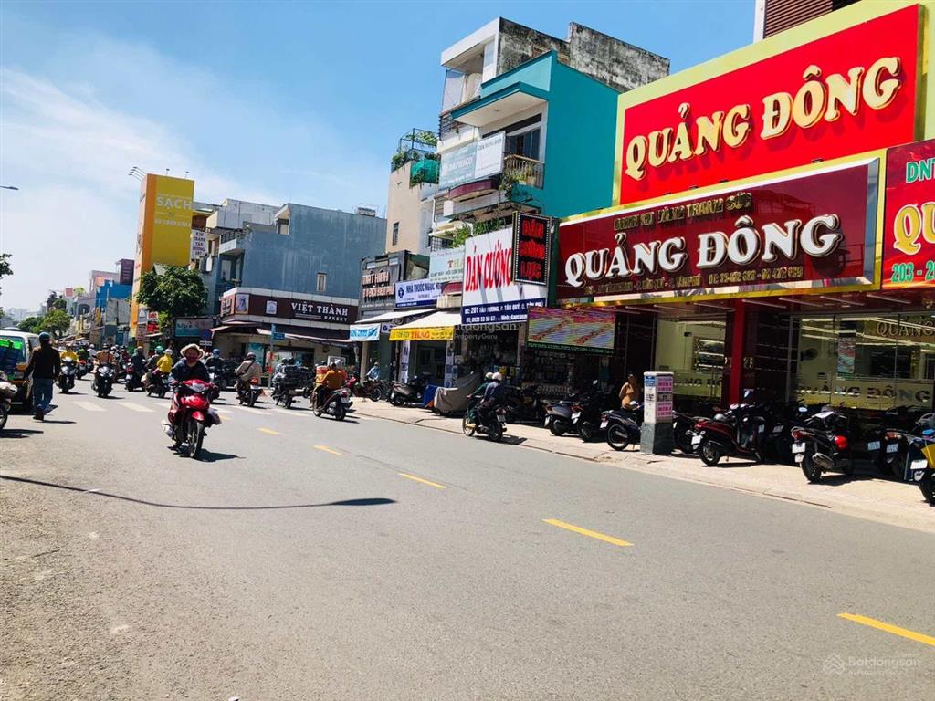 Mặt tiền kinh doanh ngay chợ tân hương p tân quý dt 4mx17m giá 9,9 tỷ
