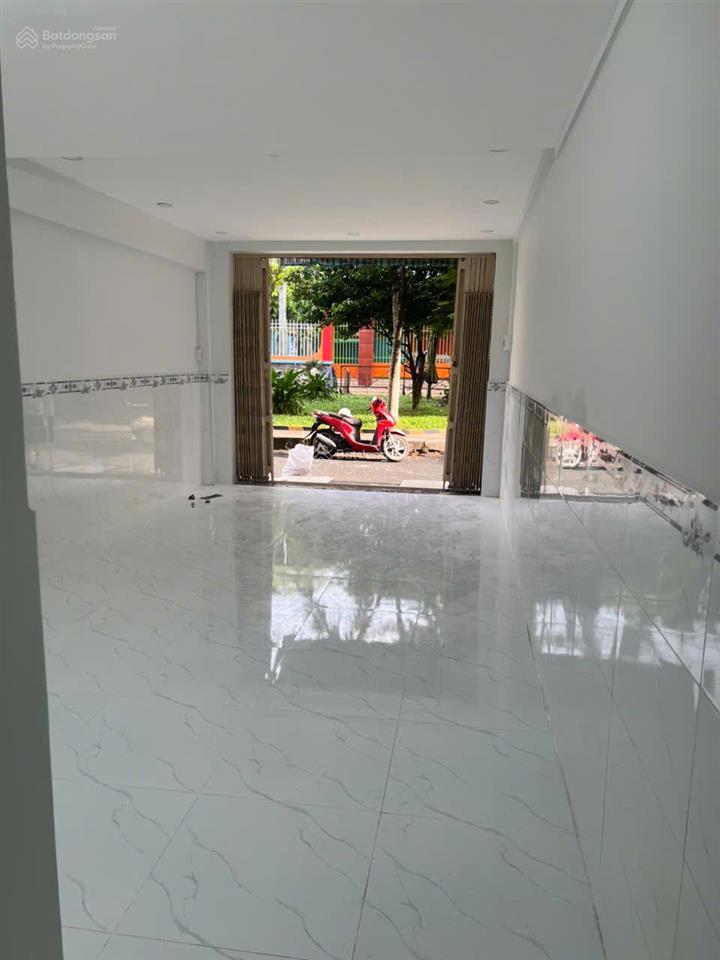 Cần bán gấp căn chung cư tầng trệt gò dầu ngay tân sơn nhì, diện tích 80m2, giá 3,75 tỷ tl