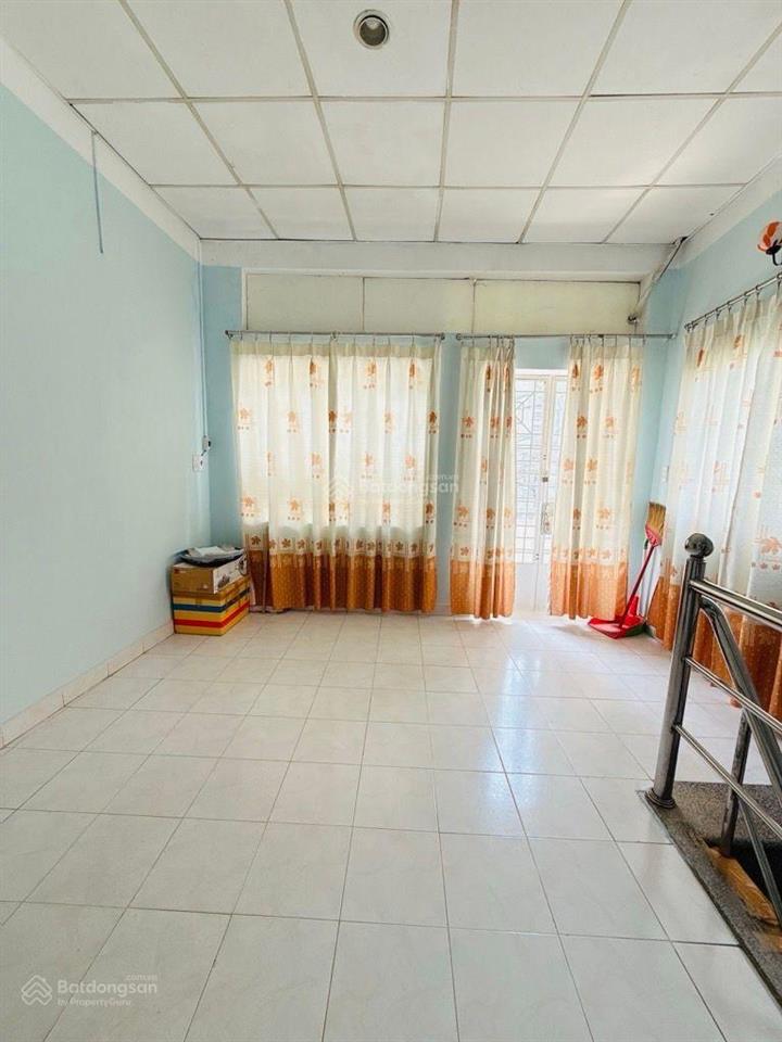 Hxh đỗ cửa lê quang định  bình thạnh  44m (4 nhân 11) 2 tầng  sát phú nhuận  chỉ 6.2 tỷ tl