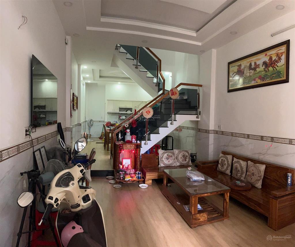 Bán nhà riêng tại 68 văn gia, 56m2, 4pn, 5wc, ngân hàng cho vay 50%