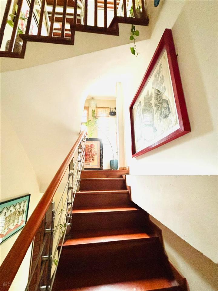 Nhà 6 tầng 27m2 vũ miên (làng yên phụ) view hồ tây, 3 mặt thoáng. 2 mặt tiền trên 5m.