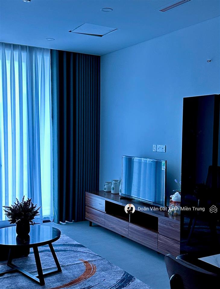 Chính chủ chuyển nhượng căn hộ cao cấp 2pn 69,3m2  view trực diện sông hàn  đã có sổ hồng