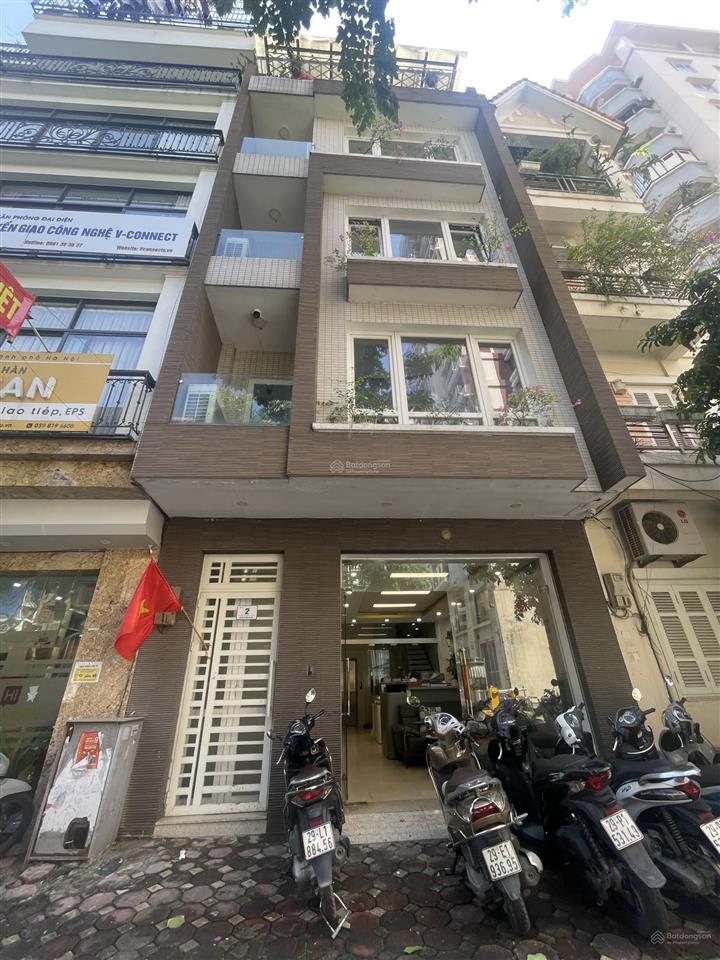 65m2/31.6tỷ  mt6.1m  vỉa hè ô tô tránh đỗ 24/7  lê văn thiêm  phố hiếm  kinh doanh đỉnh