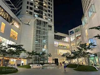 Cần bán 2n vuông đẹp+giá tốt nhất iph xuân thủy. dt 98m2. cam kết ko chào ảo mất thời gian kh