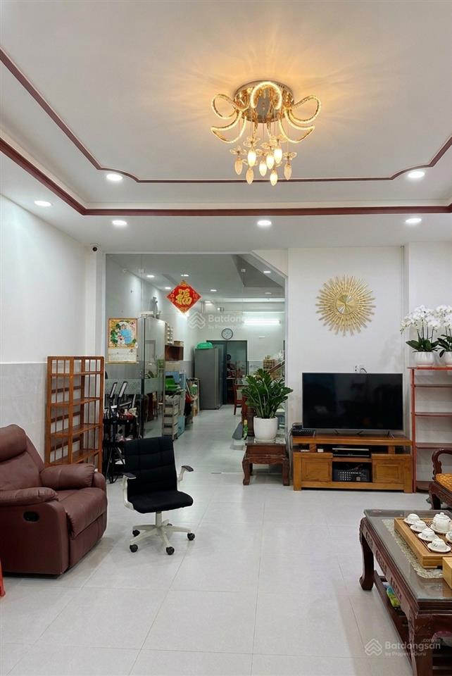 Nhà tân phú  gò dầu ngang 5m xe hơi tới nhà chỉ 7.8 tỷ