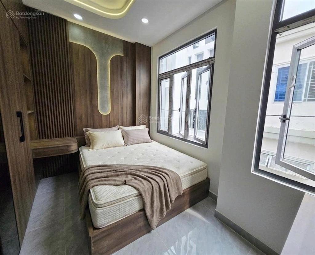 Nhà mới tinh 4 tầng lê văn quới  ngã tư 4 xã giáp tân phú chỉ 5 tỷ 1