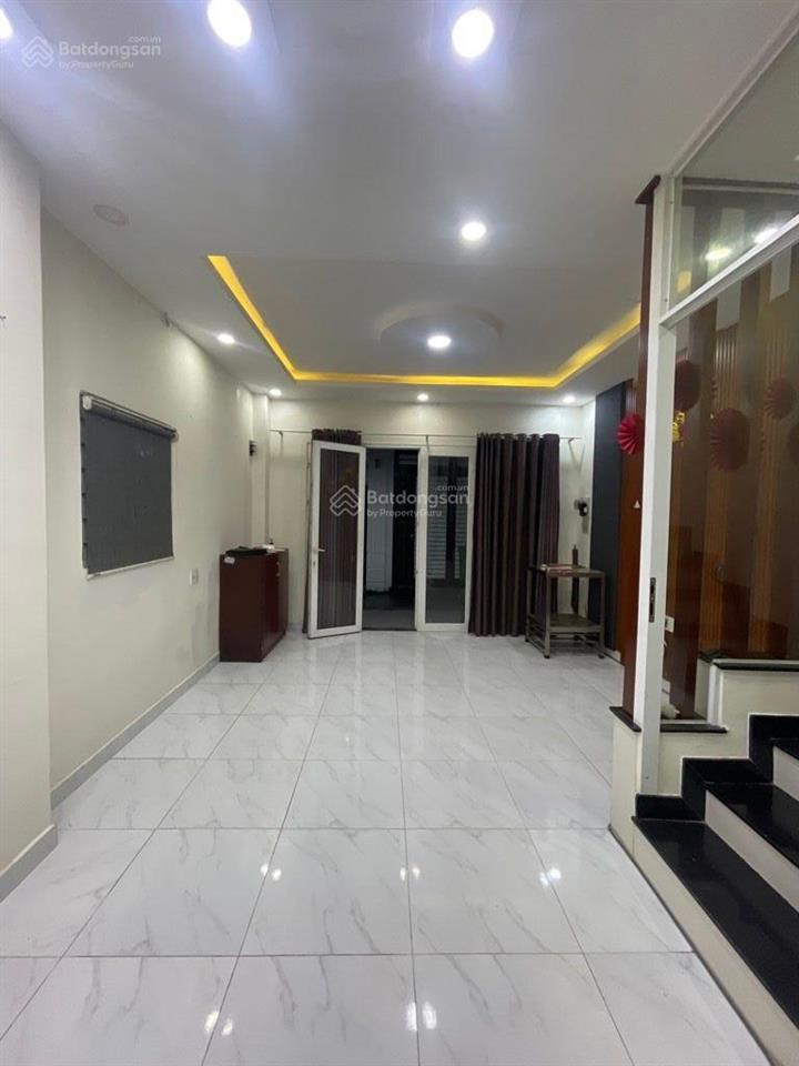 Bán nhà lô góc 2mt hẻm cực thoáng mát xe hơi tới nhà chủ chia tài sản cho con nên bán gấp 4.65tỷ