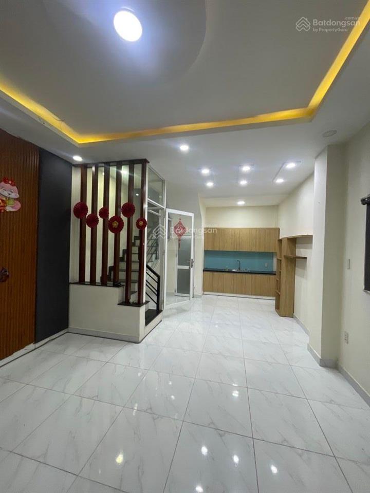 Bán nhà lô góc 2mt hẻm cực thoáng mát xe hơi tới nhà chủ chia tài sản cho con nên bán gấp 4.65tỷ