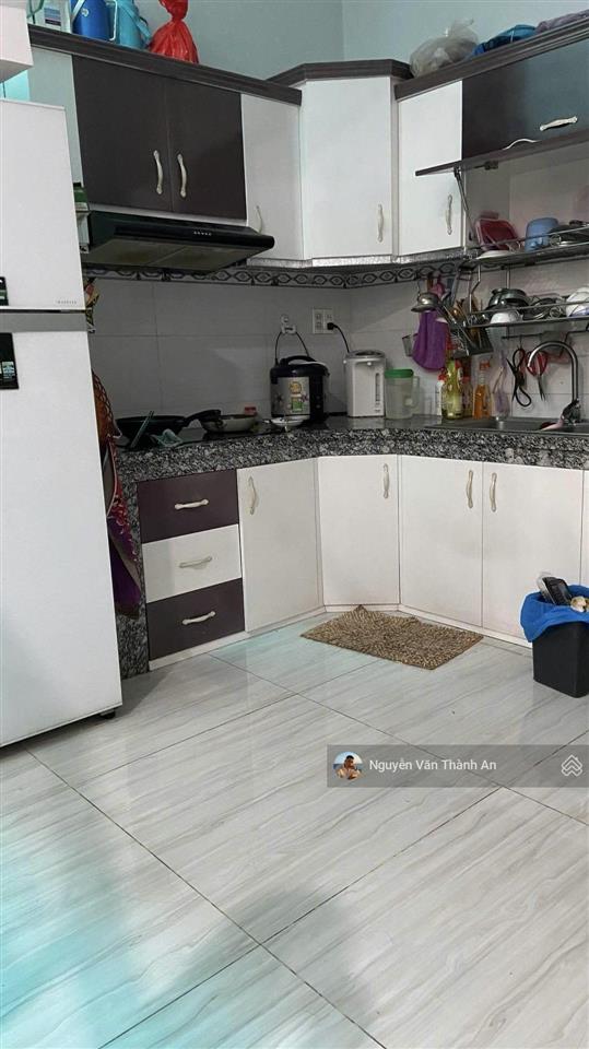 Nhà đẹp khu vip lê trọng tấn  kế bên celadon city, khu dân trí cao và ở ngay