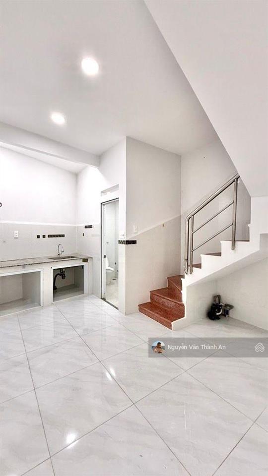 Nhà đẹp 2 tầng khu vip bàu cát ngay âu cơ đường 6m có lề. tiện ích đầy đủ. kết nối nhanh các quận