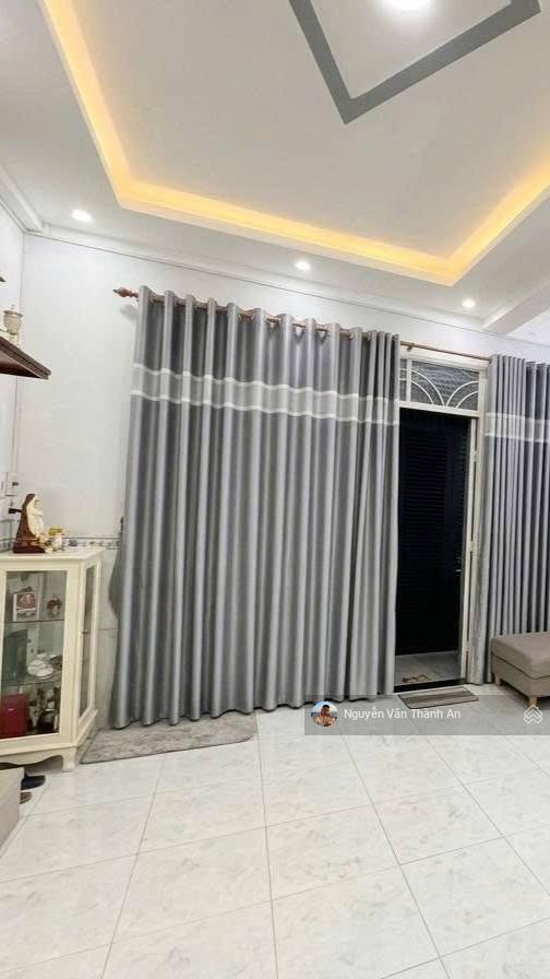 Ngang 5m bề thế  hxh tân sơn nhì  âu cơ nhà 2 tầng. kết nối các quận trung tâm đón metro