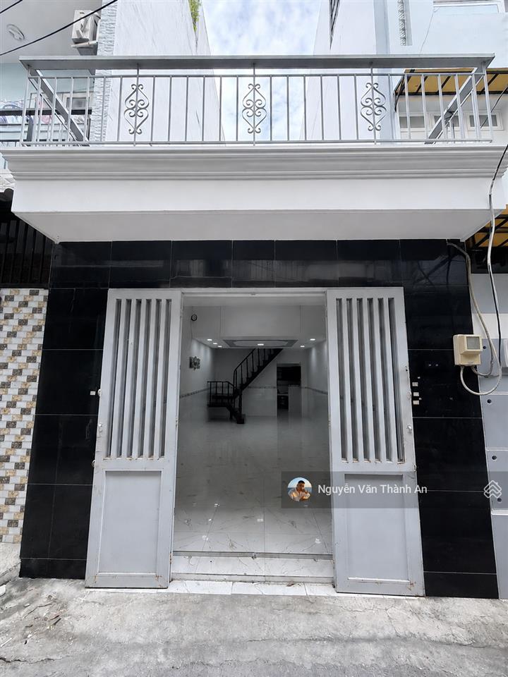 Nhà 2 tầng đẹp keng tân sơn nhì  khu cao tầng an ninh  ngay aeon tân phú. kết nối nhanh các quận